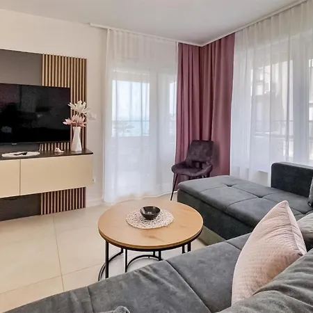 Cozy Apartment In Silo Appartamento Šilo
